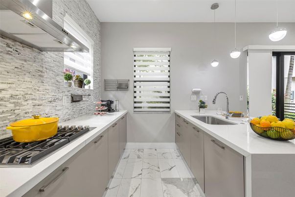 Interior, Kitchen, Marble, Pendant Lights