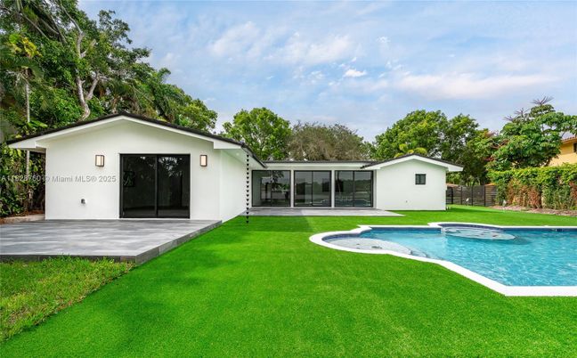 Backyard, Exterior, Pool