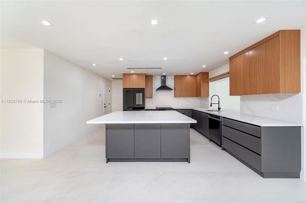 Interior, Kitchen, Marble, Recessed Lighting
