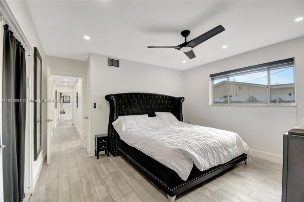 Bedroom, Interior, Recessed Lighting, Wood Texture Flooring