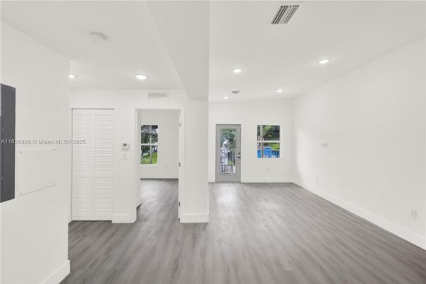 Empty room, Interior, Recessed Lighting, Wood Texture Flooring
