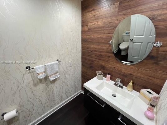 Bathroom, Interior, Wooden Walls