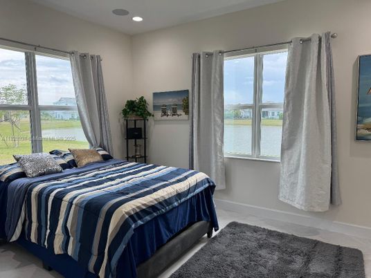 Bedroom, Interior, Recessed Lighting, Water