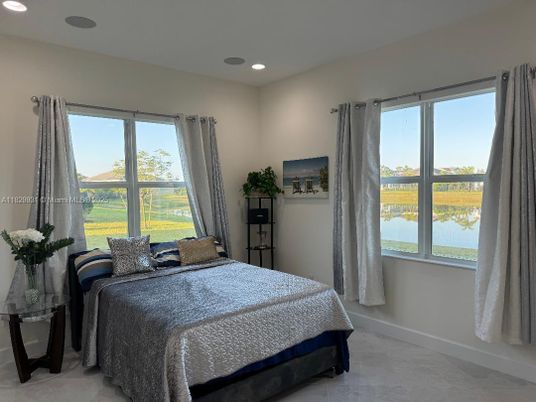 Bedroom, Interior, Recessed Lighting, Water
