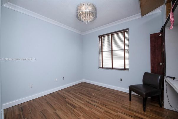 Chandelier, Empty room, Interior, Wood Texture Flooring