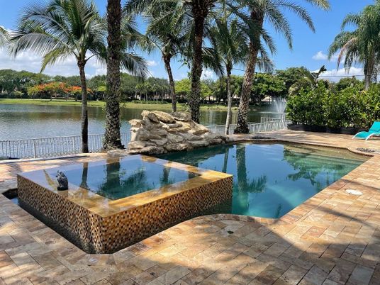 Exterior, Pool, Water