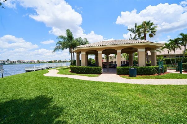 Backyard, Exterior, Water