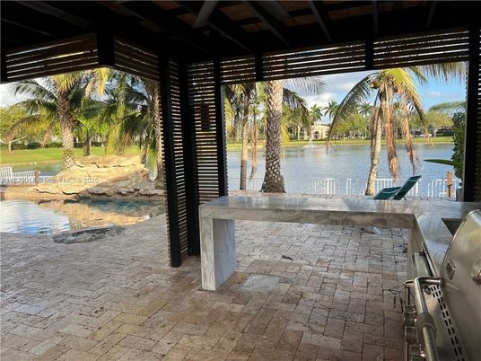 Exterior, Water