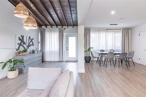 Dining room, Interior, Pendant Lights, Recessed Lighting, Wooden Ceilings, Wood Texture Flooring