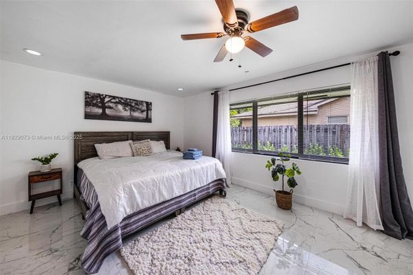 Bedroom, Interior, Marble, Recessed Lighting