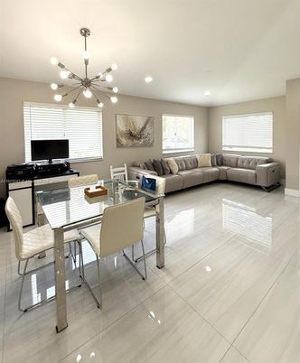 Dining room, Interior, Living room, Pendant Lights, Recessed Lighting