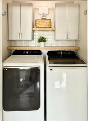 Interior, Kitchen, Washer