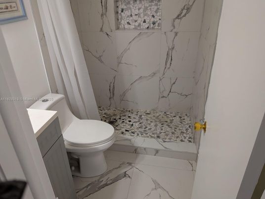 Bathroom, Interior, Marble, Marble Walls