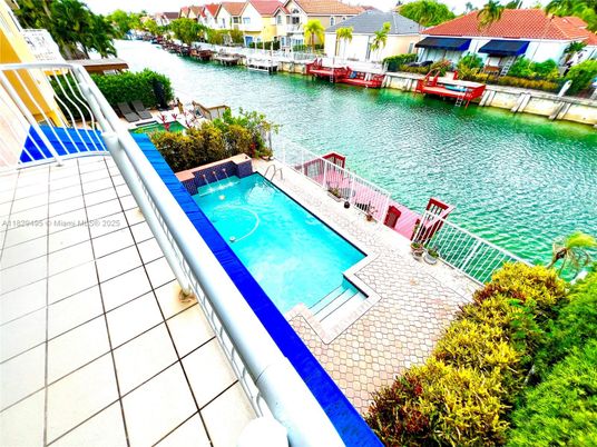 Exterior, Pool, Water