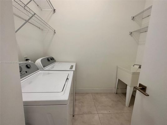 Interior, Washer