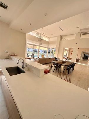 Chandelier, Dining room, Interior, Kitchen, Living room, Pendant Lights, Recessed Lighting, Water
