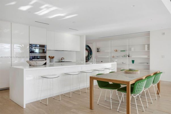 Dining room, Interior, Kitchen, Recessed Lighting, Stainless Steel Appliances, Wood Texture Flooring