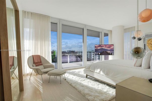 Bedroom, Interior, Water
