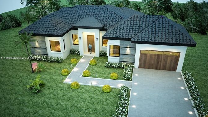 Attached, Exterior, Facade, French Provincial