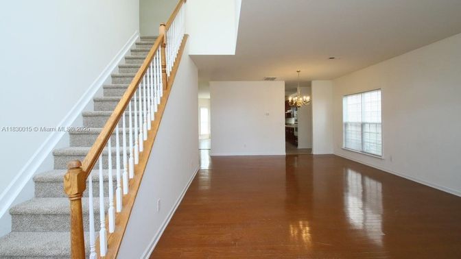 Chandelier, Empty room, Interior, Wood Texture Flooring