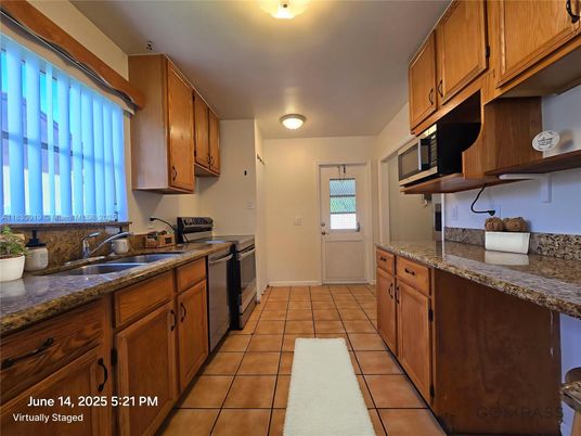 Interior, Kitchen