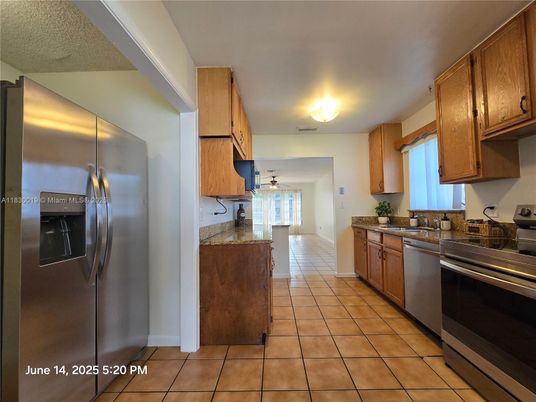 Interior, Kitchen, Stainless Steel Appliances