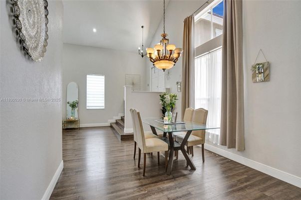 Chandelier, Dining room, Interior, Recessed Lighting, Wood Texture Flooring