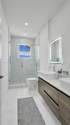Bathroom, Dual Sink Vanities, Glass Shower, Interior, Recessed Lighting