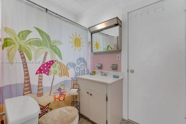 Bathroom, Interior