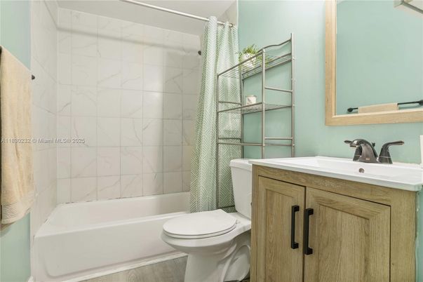 Bathroom, Interior, Marble Walls