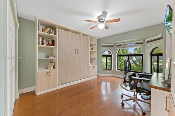 Home Office, Interior, Wood Texture Flooring