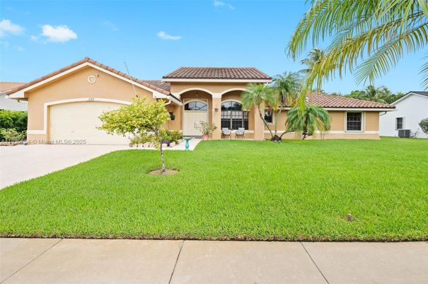 Attached, Backyard, Exterior, Facade, Mediterranean