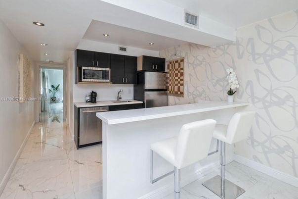 Interior, Kitchen, Marble, Recessed Lighting, Stainless Steel Appliances