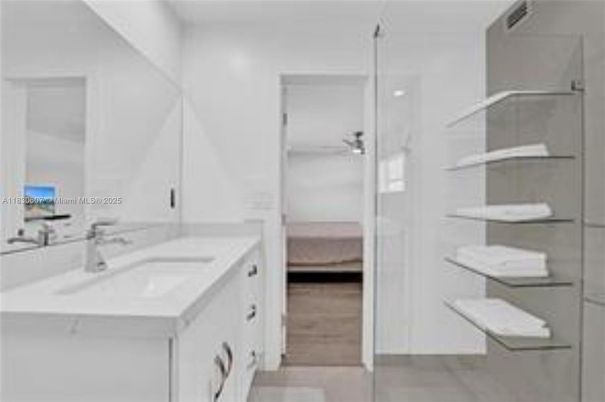 Bathroom, Dual Sink Vanities, Interior, Wood Texture Flooring