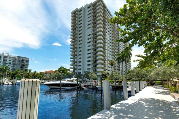 Exterior, Facade, Condo Building