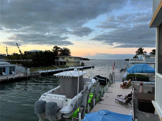Exterior, Water