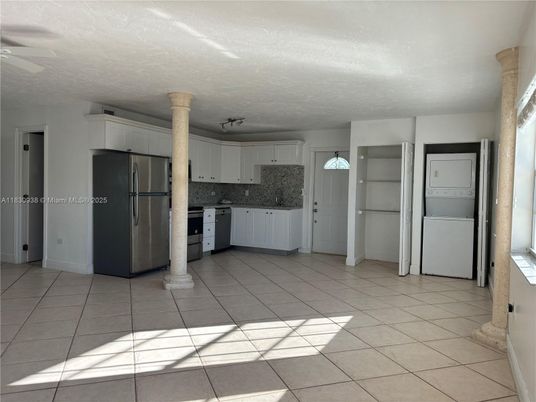 Interior, Kitchen, Washer