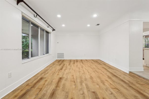 Empty room, Interior, Recessed Lighting, Wood Texture Flooring