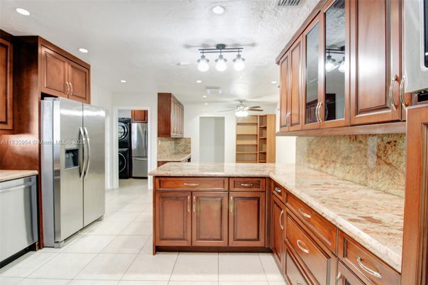 Interior, Kitchen, Recessed Lighting