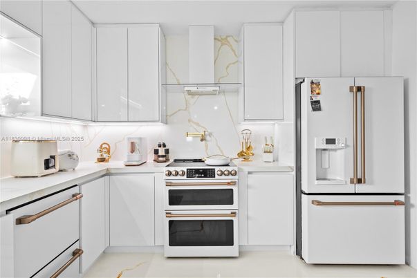 Interior, Kitchen