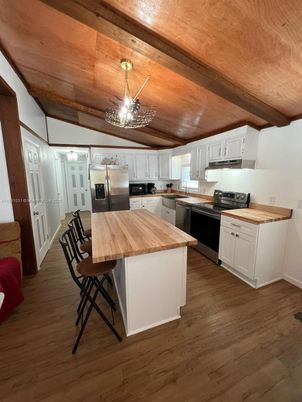 Chandelier, Interior, Kitchen, Stainless Steel Appliances, Wooden Beams, Wooden Ceilings, Wood Texture Flooring