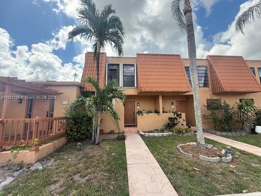 Backyard, Exterior, Facade, Mediterranean