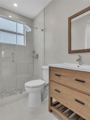 Empty room, Interior, Kitchen, Recessed Lighting
