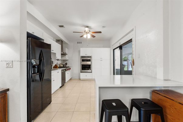 Interior, Kitchen, Stainless Steel Appliances