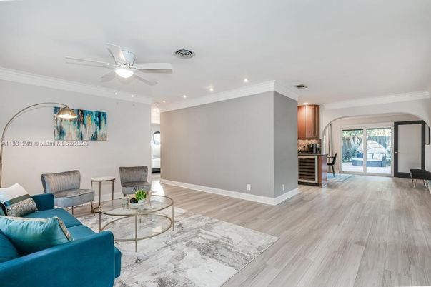 Interior, Living room, Recessed Lighting, Wood Texture Flooring