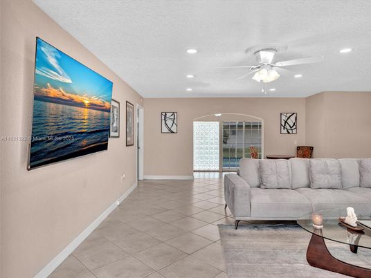 Interior, Living room, Recessed Lighting