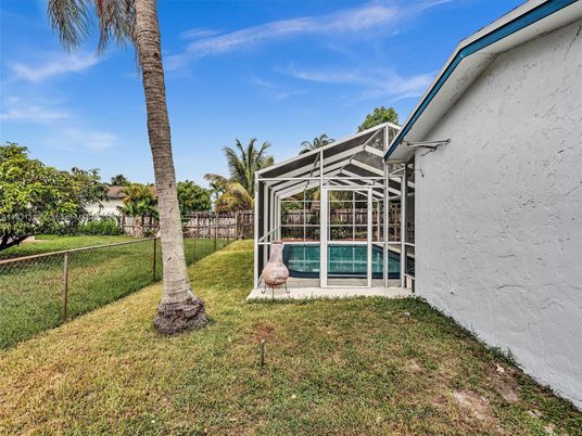 Backyard, Exterior, Pool