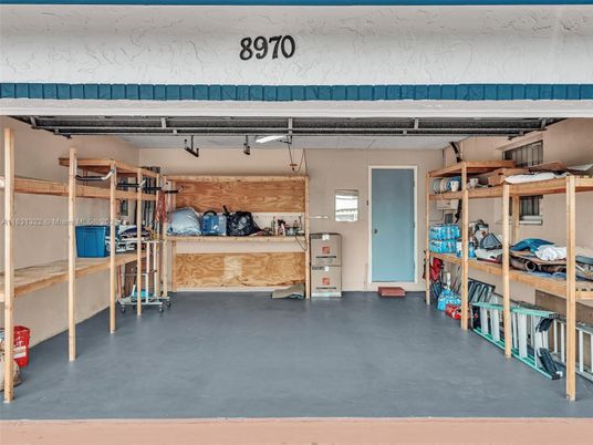 Garage, Interior