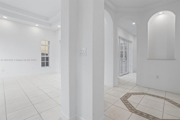 Interior, Recessed Lighting