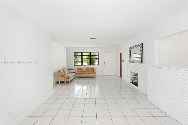 Fireplace, Interior, Living room